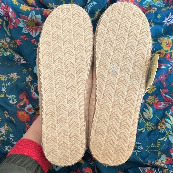 Brand New Toms Blossom Woven Stripe Rope Sole Slip On Flats Spring Pink Canvas - Picture 9 of 14